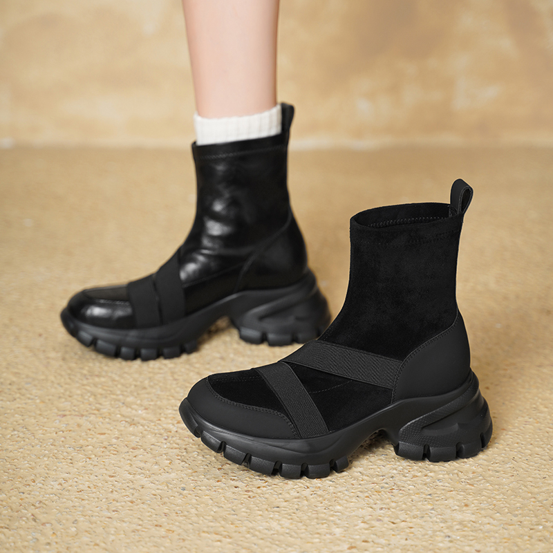Damskie zamszowe botki na plat – Toe Sock Split recenzja i cena